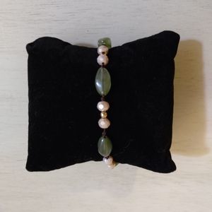 New Artisan Green & Peach Glass Beads Adjustable Bracelet  6"- 8"